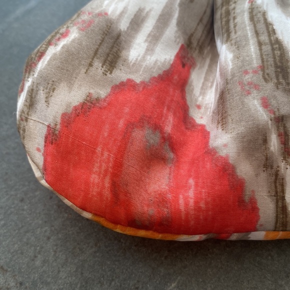 Chico’s silk pleated clutch GUC - Picture 12 of 14